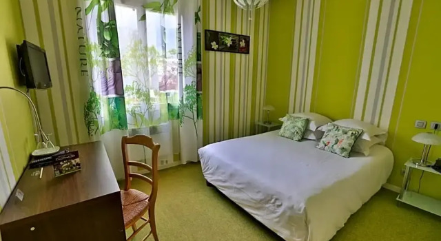 Номер Comfort Logis Hotel Des Grands Vins