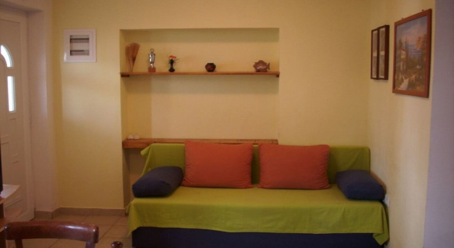 Apartment Slaven, Забронировать Апартаменты/квартира Винишче Trogir Riviera, рядом с Пляж Купиница