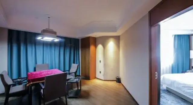Двухместный номер Deluxe Huayun Hotel