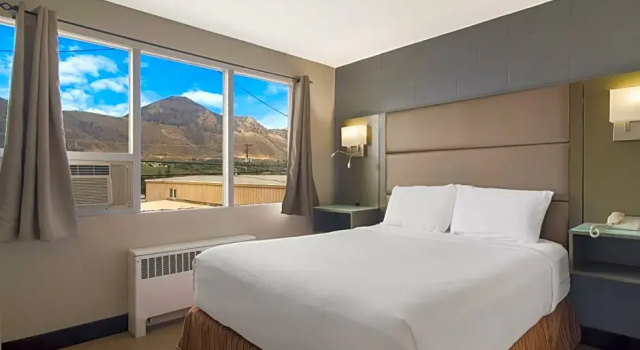 Пятиместный люкс Canadas Best Value Inn & Suites Kamloops