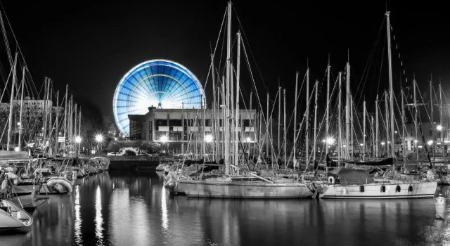 Lorient - LE GRAND LARGE - Grand Balcon Plein Sud - Lit Queen Size, Rezerwuj Hotel Lorient 