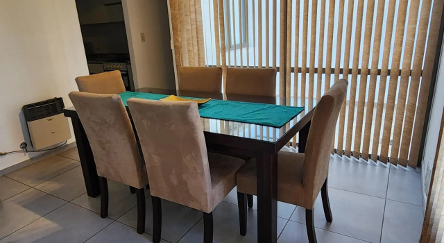 Apartamento Deluxe Senderos del Vino I, con desayuno y cochera, Piscina opcional
