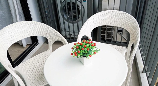 LLX condo @THE BASE   2 bedroom   city sea view