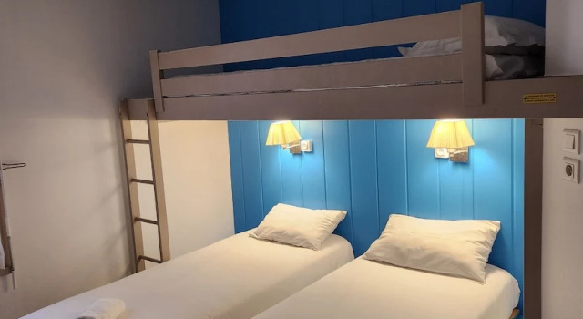 Трёхместный номер Standard Fasthotel Avignon Nord Le Pontet