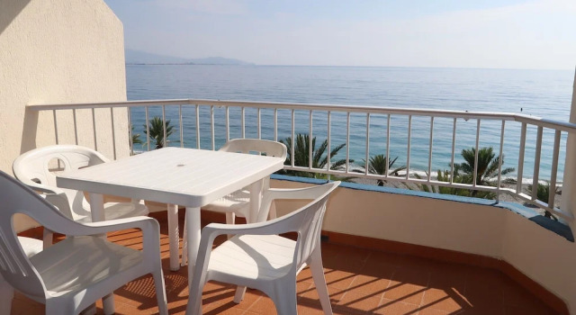 Апартаменты с 2 комнатами рядом с пляжем Apartamentos Tao