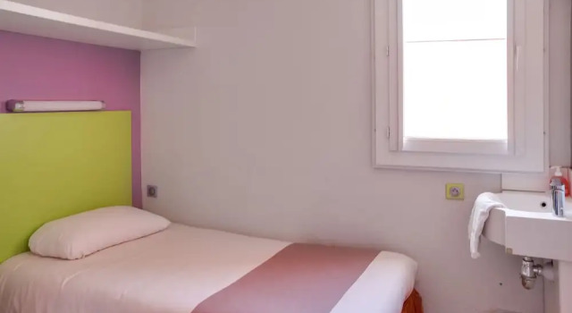 Hôtel Valence Sud, Boek Hotel Hotels en accommodaties in Valence, Hotel