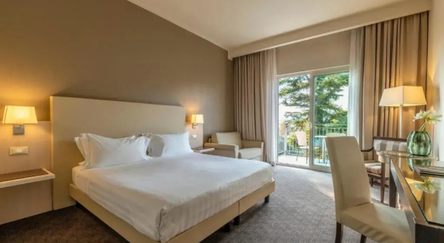 Двухместный номер Superior с балконом Villa Rosa Hotel Desenzano