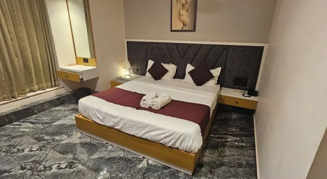 Hotel Aatithy, Rezervovat Hotel Hotely v Gujarat s parkováním, Parkování