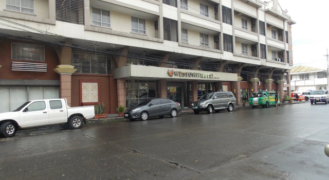 MO2 Westown Hotel Bacolod - Downtown