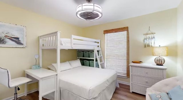 Sandpiper Cove 19, Забронировать Апартаменты/квартира Отели Дестин с парковкой, рядом с Аквапарк Биг-Каунас, Парковка