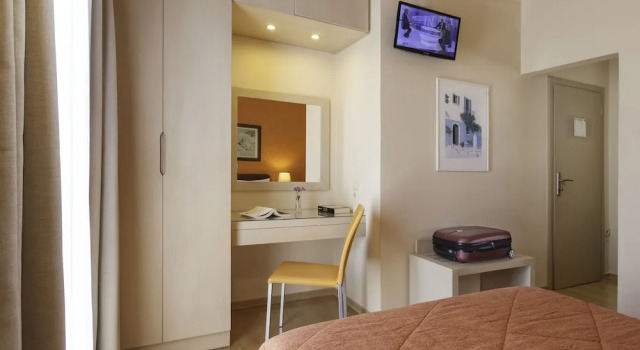 Двухместный номер Standard с балконом Lilia Hotel