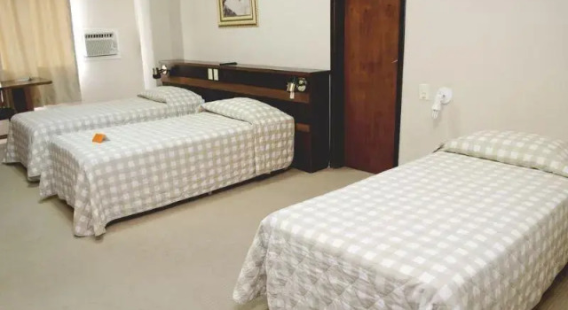 Трёхместный номер Standard с балконом Map Hotel