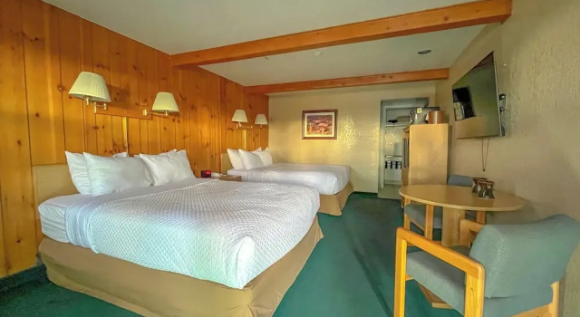 Четырёхместный номер Comfort Bryce Canyon Pines