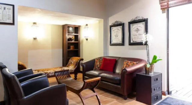 InnJoy Boutique Hotel, Buchen Sie Boutique Eldoraigne Centurion