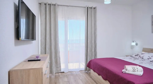 Holiday Home Villa Radun by Interhome, Buchen Sie Villa Hotels in Gespanschaft Split-Dalmatien mit Pool, Schwimmbad