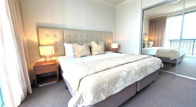 Апартаменты Superior PeepSleep Chevron Towers