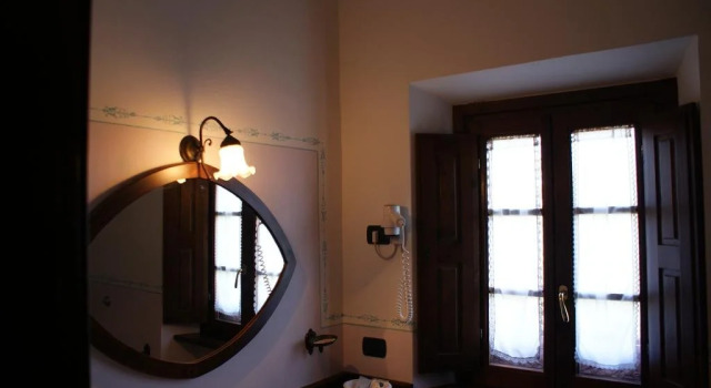 Arco Naturale Country House, Забронировать Отель Отели Четона с бассейном, Бассейн