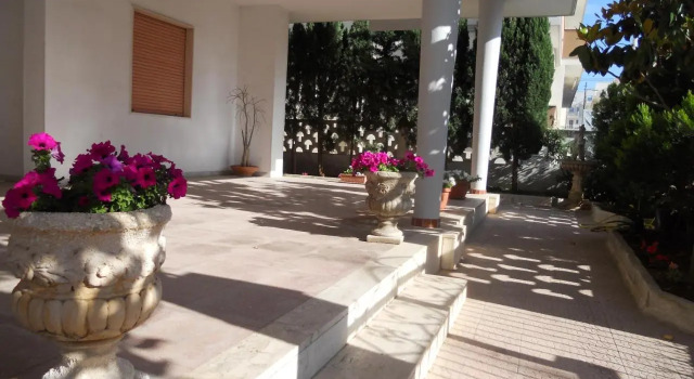 Appartamento bouganville, Book Lejlighed Hoteller i Gallipoli med parkering, Parkering