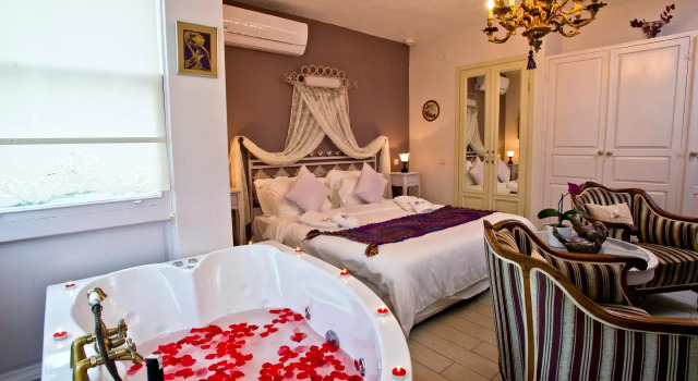 Полулюкс Alaçatı Sultan Konak Butik Otel ℳℛ Luxury Concept