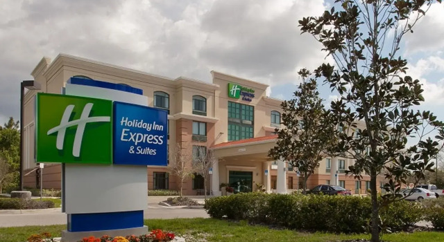 Люкс Holiday Inn Express & Suites Bradenton East-Lakewood Ranch by IHG