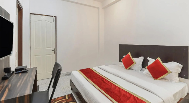 OYO 18982 OOAK Hotels Delta 1, Забронировать Гостевой дом Гостевые дома Грейтер-Нойда, Гостевой дом
