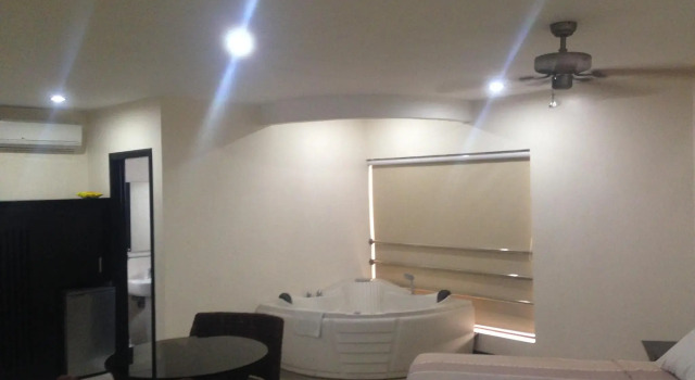 Boomerang Hotel, Varaa Hotelli Hotellit Pampanga aamiaisella, Aamiainen