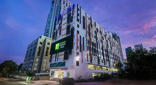Номер Standard с красивым видом из окна Holiday Inn Express & Suites Johor Bahru by IHG
