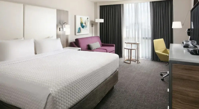 Двухместный номер Standard с видом на город Crowne Plaza Dallas Market Ctr - Love Field, an IHG Hotel