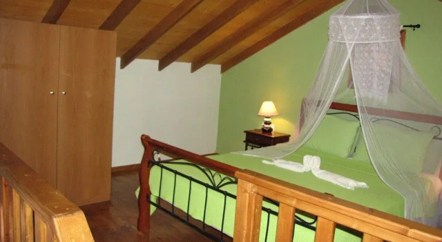 Elia Houses, Забронировать Отель Патитирион Алонисос
