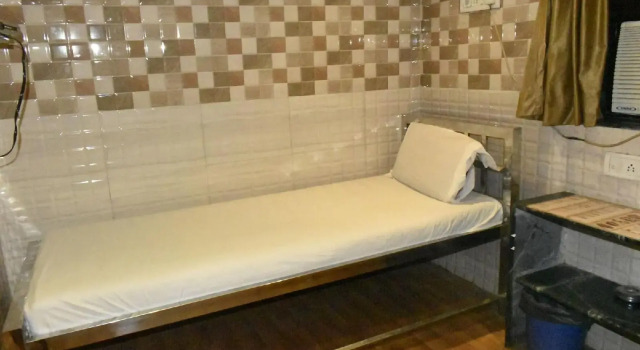 Hotel Shadab Palace