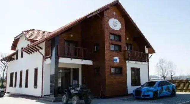 Pensiunea La Noru, Varaa Hotelli  