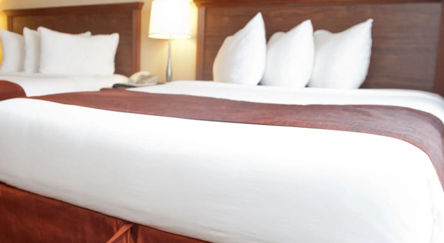 Merit Hotel & Suites, Забронировать Отель Форт Мак-Мюррей Northern Alberta
