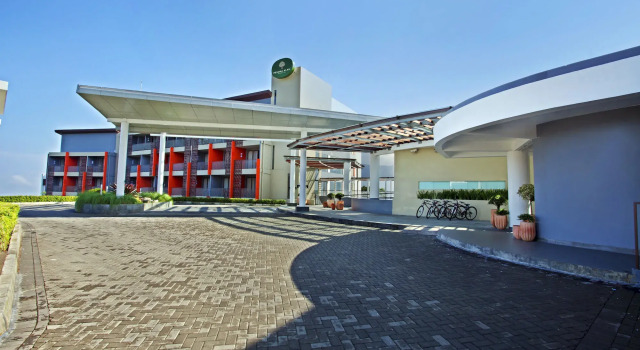 Pesona Alam Resort & Spa