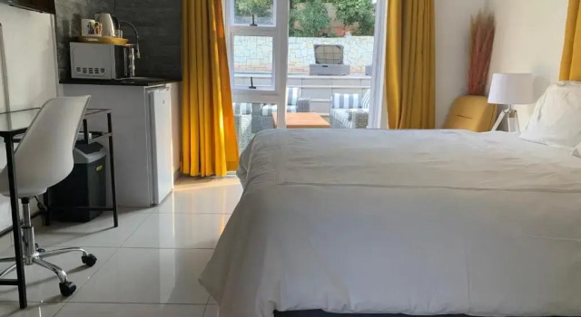Suite Ouklip Place Hotels