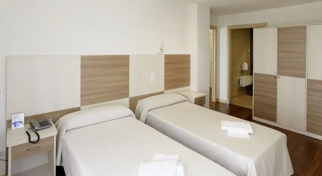 Ovida Aparthotel, Buchen Sie Hotel SPA-Hotels in Oviedo, SPA