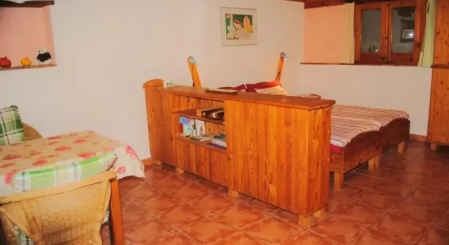 Can Romani, Rezervați Hotel Darnius Pirineo Catalán