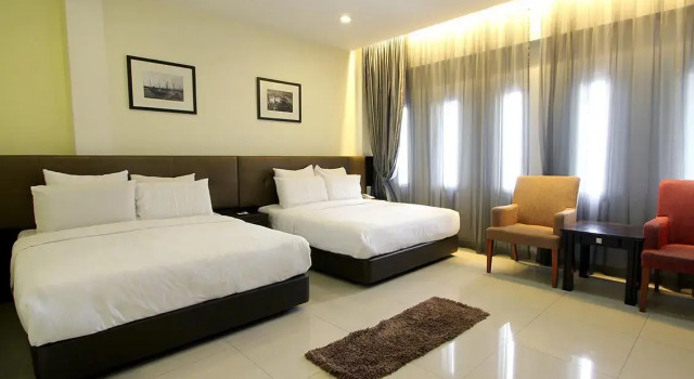 Семейный люкс Hotel JSL
