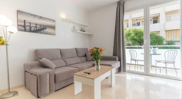 Люкс Apartamentos Castillo by Sur Suites