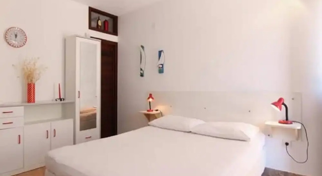 Mat - in a Cosy Stone House - SA1, Prenota Hotel Bol 