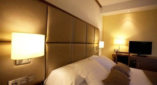 Hotel Thalasso Cantabrico Las Sirenas, Брондау Қонақ үй Viveiro A Marina Lucense
