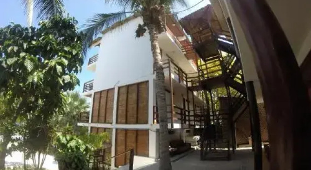 Blue Point Hotel
