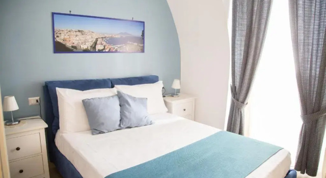Номер Economy Chiaia Suites