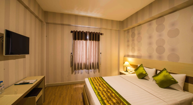 Palago mc Hotel Park View, Забронировать Отель Отели Хошимина 3 звезды, рядом с Ho Chi Minh City Supreme People's Court, 3*