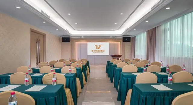 Vienna Hotel Guangdong Dongguan Qingxi Hongxin, Prenota Hotel Qingxi Dongguan