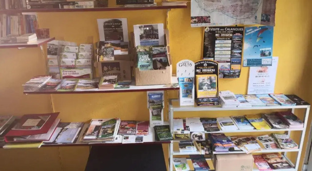 La Colline des Ocres Village de vacances, Забронировать Отель Отели Route de la Lavande 3 звезды, 3*