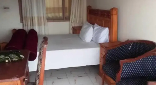 New Kotwal Hotel & Restaurant, Rezerwuj Hotel Hotele w Punjab Region z parkingiem, Parking