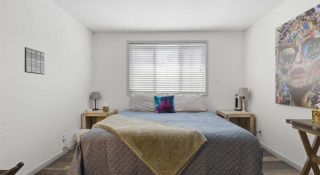 Prime Osage Beach Home, Pet-friendly w/ Garage Near Margaritaville, Dining & Golf, Prenota Casa vacanze Hotel a Missouri con parcheggio, Parcheggio