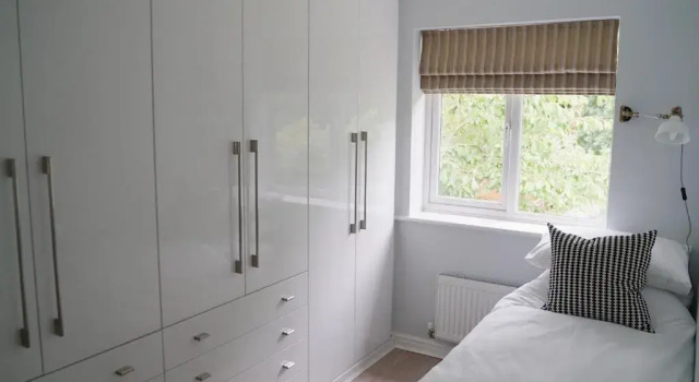 The Pavilion - Stunning, 4 Bedroom House with Free Parking, Брондау Қонақ үй Уейкфилд West Yorkshire