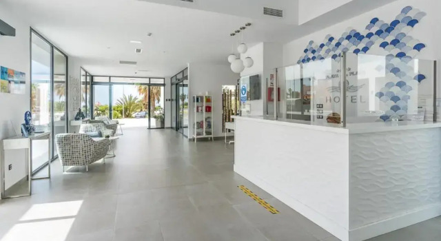 Hotel Playa de la Plata, Забронировать Отель Саара-де-лос-Атунес Коста-де-ла-Лус