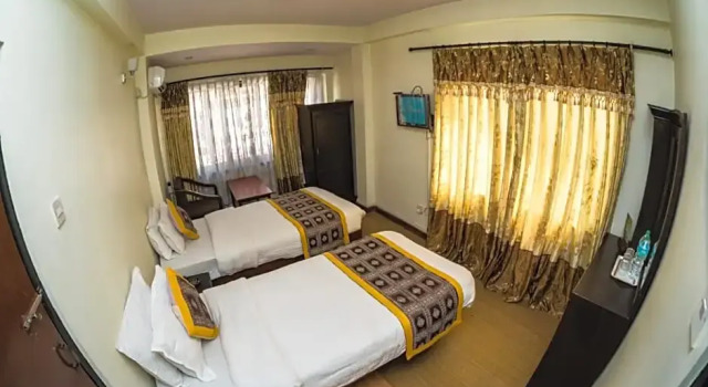 Номер Standard Hotel Encounter Nepal & Spa